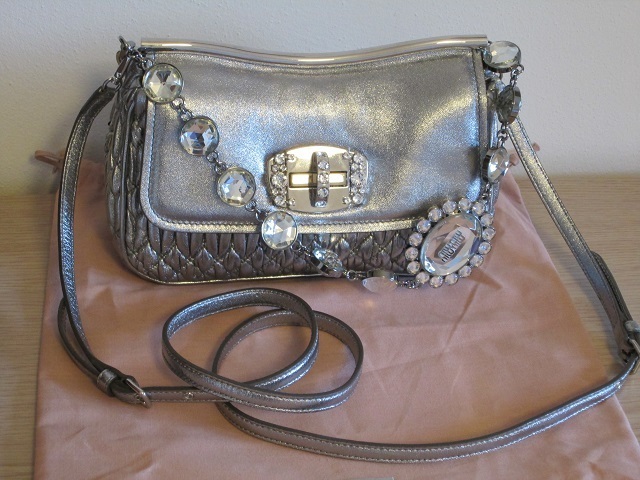 MIUMIUナッパクリスタル♪3WAYポシェット♪シルバー柔らかレザー
