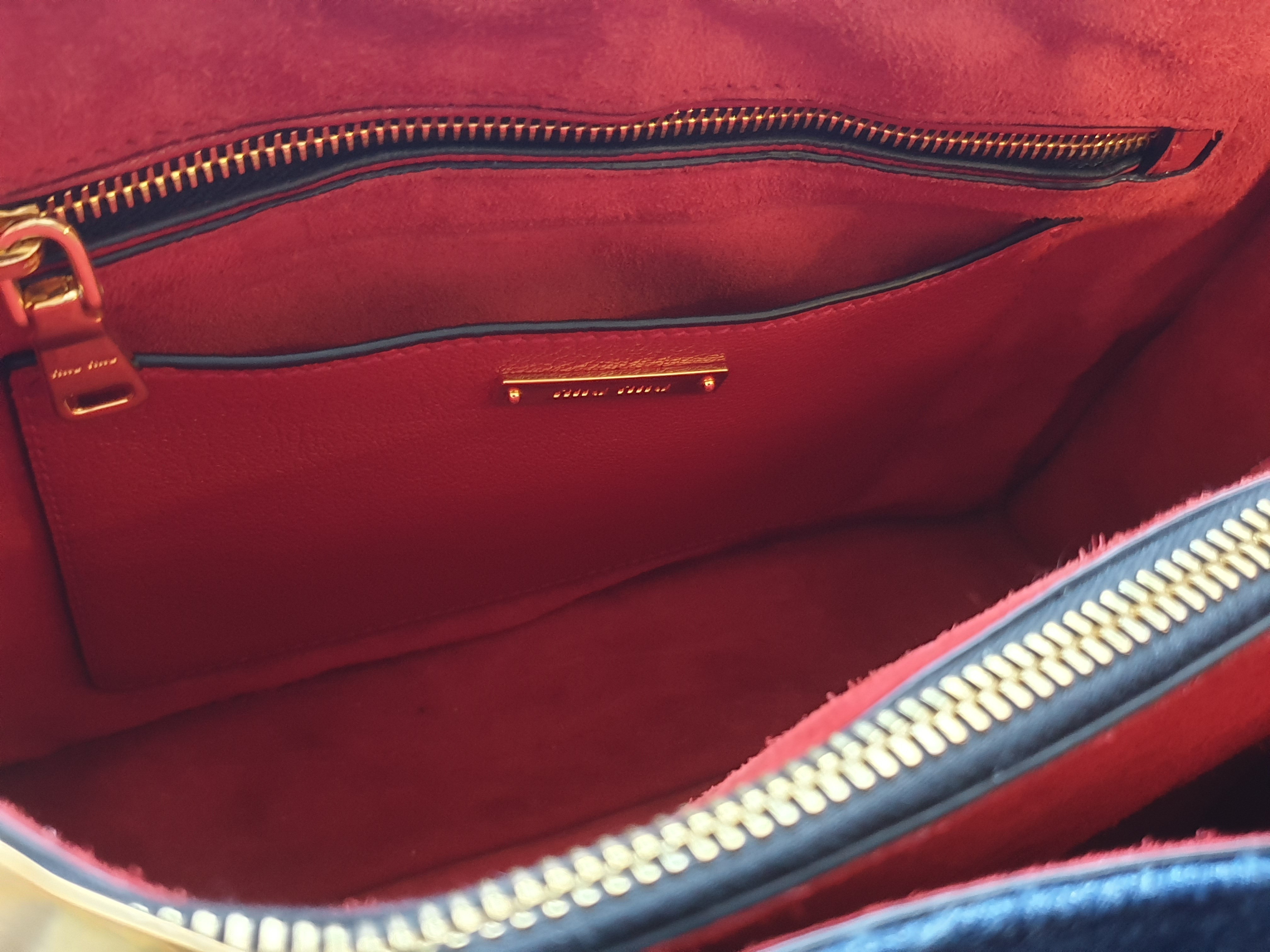 miumiuデニム×マドラスレザー☆２wayバッグ☆ブルー×赤 miumiuデニム×マドラスレザー☆2wayバッグ☆ブルー×赤 (MiuMiu
