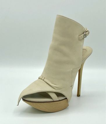 camilla-skovgaard-shoes-550nw-