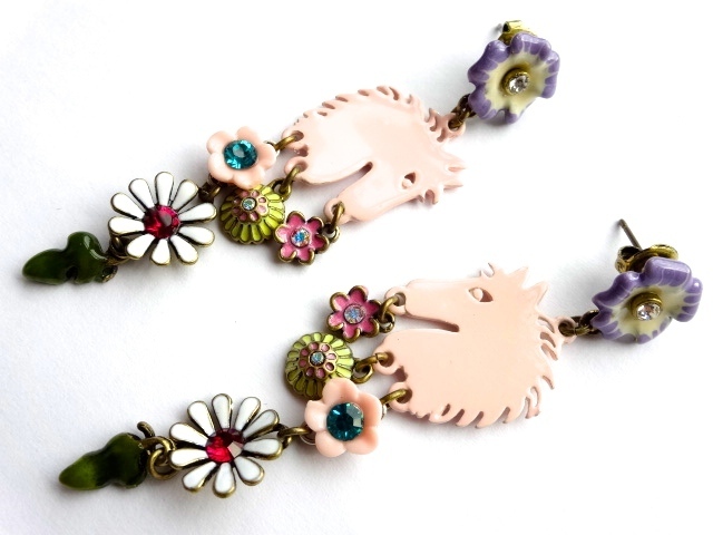 即発 ● フランス レネレイド ピアス 花 馬 ピンク N2 エヌドゥ