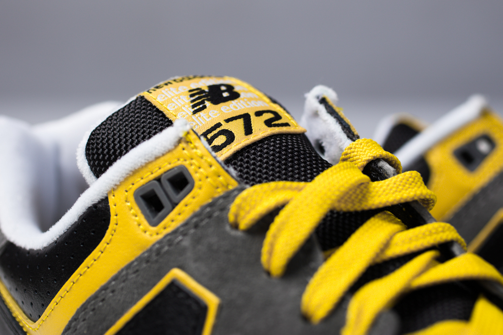 [New Balance]MRT572GY \"HALLOWEEN\"【送料込】