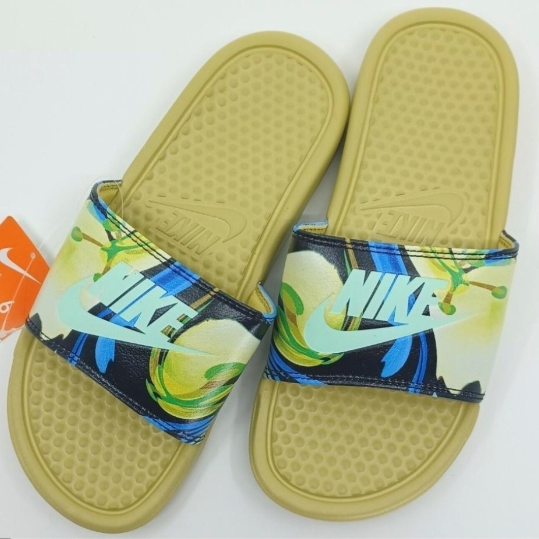 ドバイ購入Nike ベナッシサンダルシャワーサンダルサイズ7