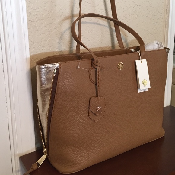 TORY BURCH★トリーバーチROBINSON PEBBLED SIDE ZIP トート