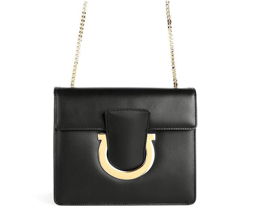 【関税負担】 SALVATORE FERRAGAMO ショルダー・ポシェット NERO