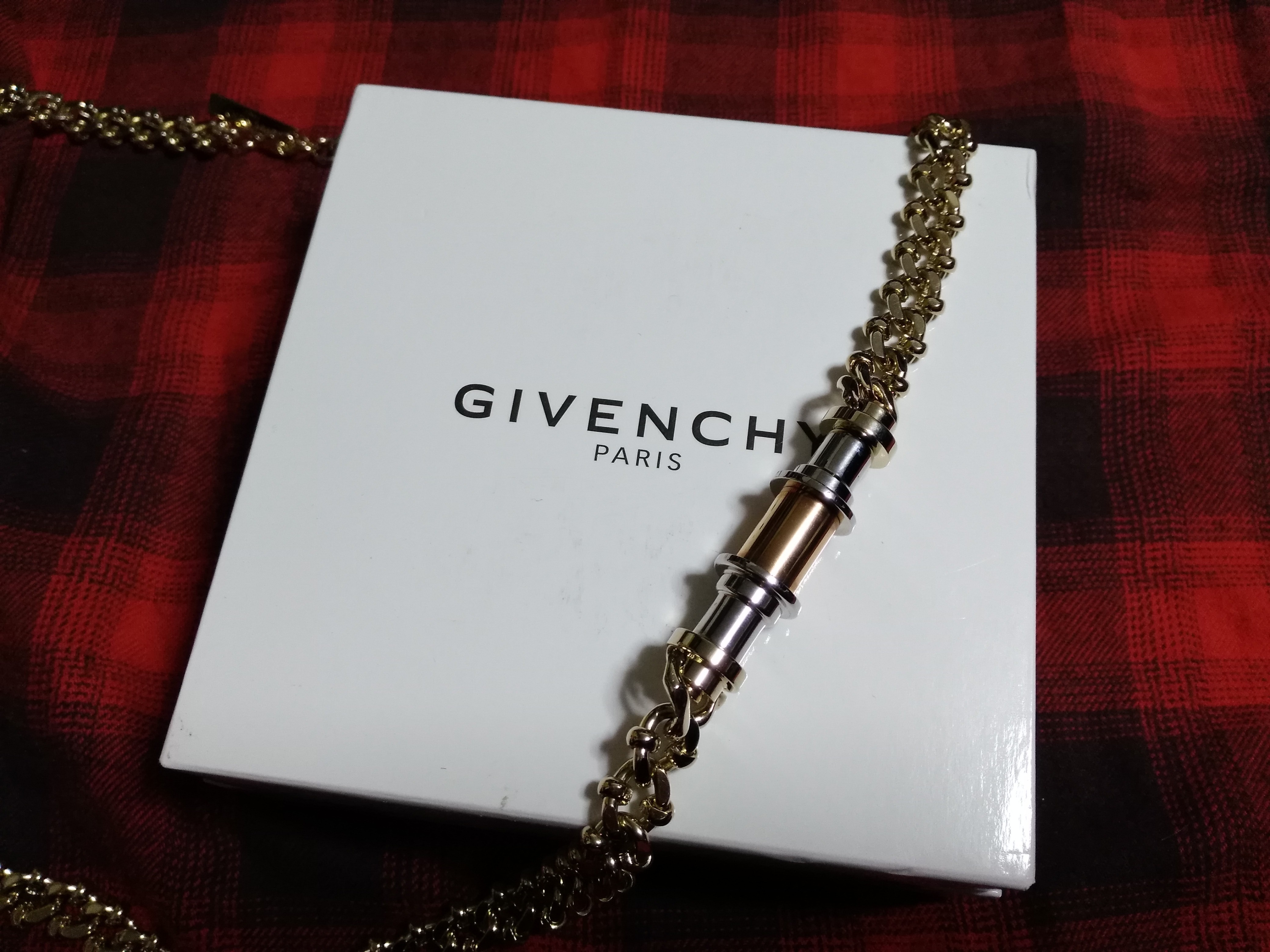 国内発送■GIVENCHYジバンシィ Obsediaチェーンネックレス■