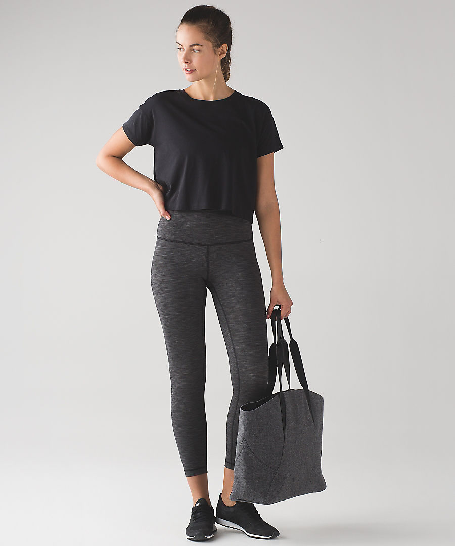 lululemon フィットネストップス セール!大人気ヨガブランドlululemonルルレモン Cates Crop Tee(3)