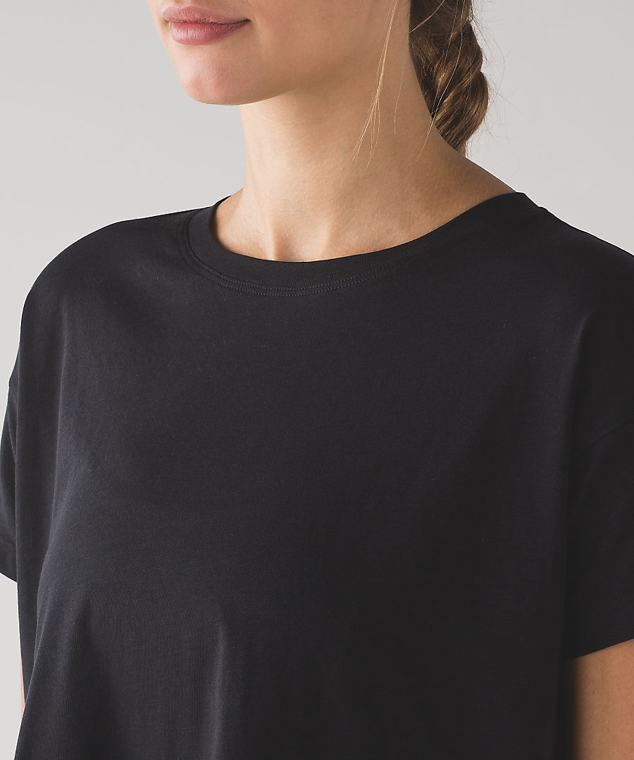 lululemon フィットネストップス セール!大人気ヨガブランドlululemonルルレモン Cates Crop Tee(4)