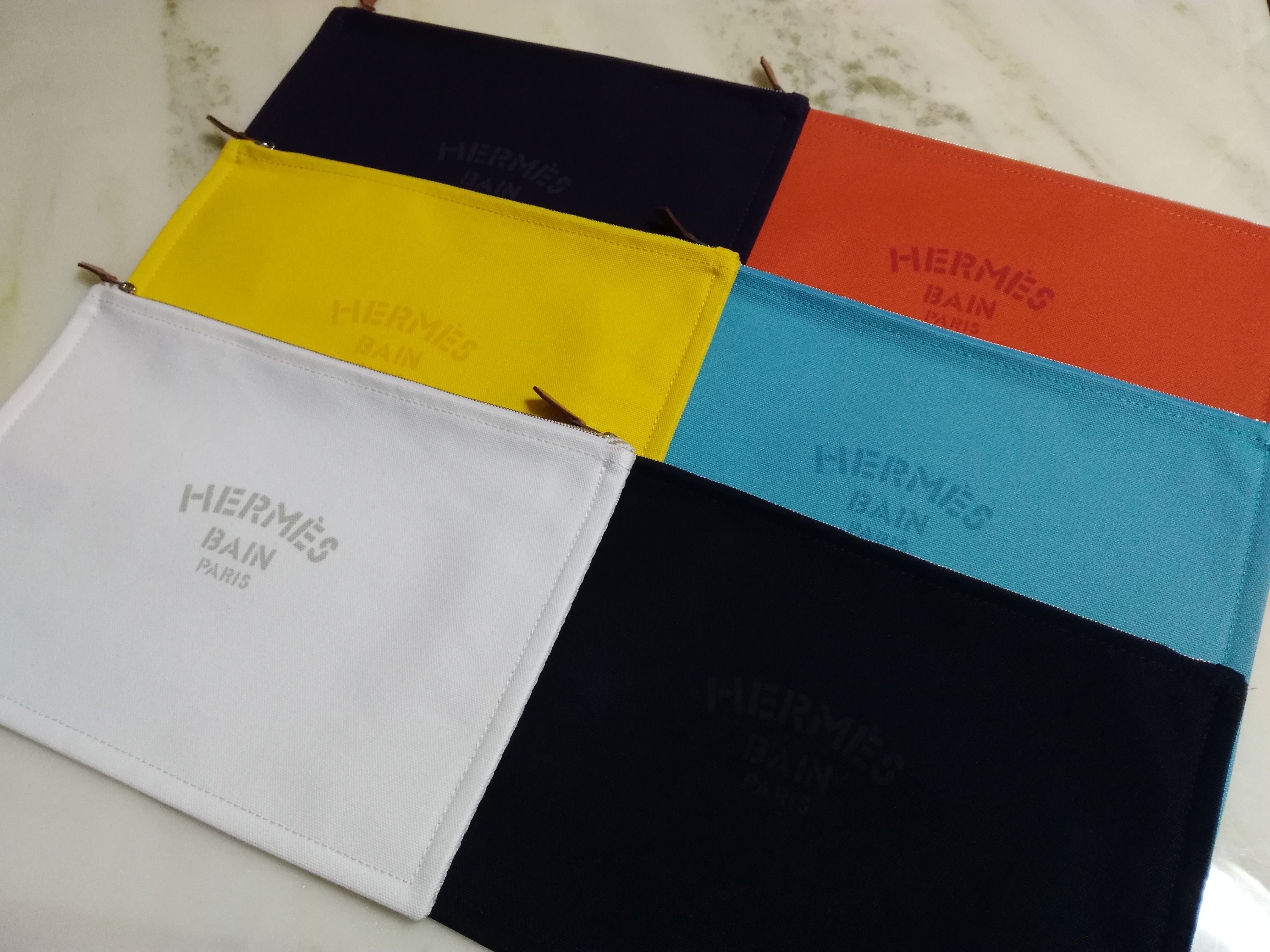 国内発送★雑誌掲載完売 HERMESエルメス ポーチ★クラッチにも