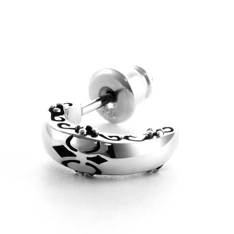 ピアス LC 524 A | Lord Camelot