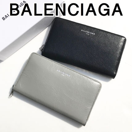 口コミ レビュー バレンシアガ直営 即納 ユニセックスに使える長財布 Balenciaga 長財布 Cu50n 1000 Buyma