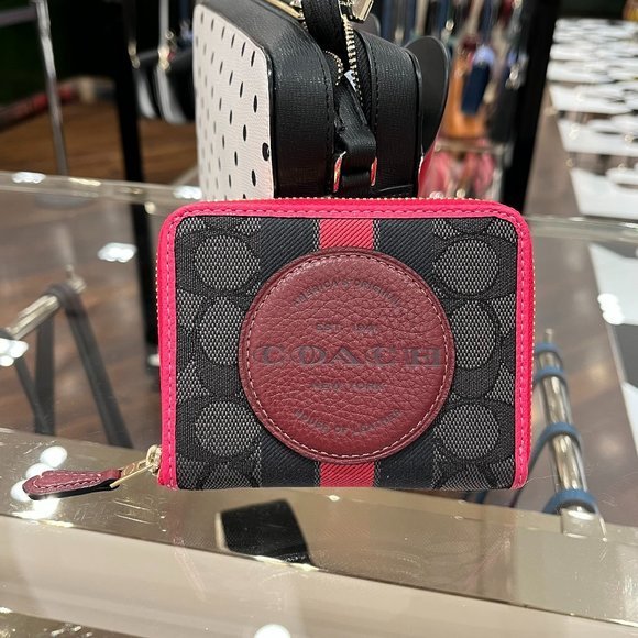 即発 アウトレット フローラル 財布 F29385 F29449 レザー