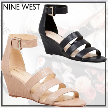 セール！人気ブランドNINE WESTアンクルストラップサンダルIVORY