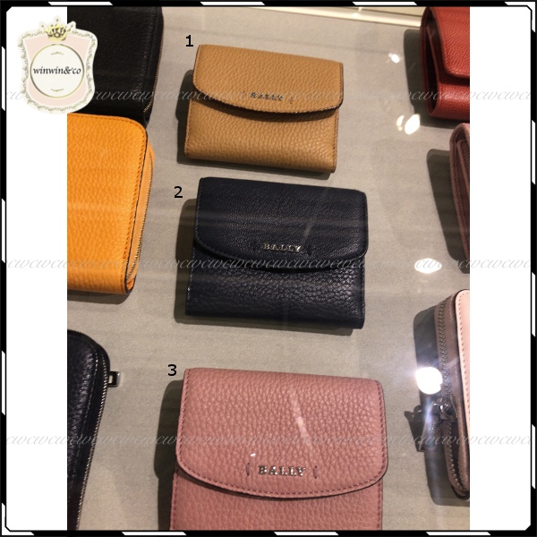 SALE【国内発送】BALLY かわいいコンパクトサイズ 三つ折財布