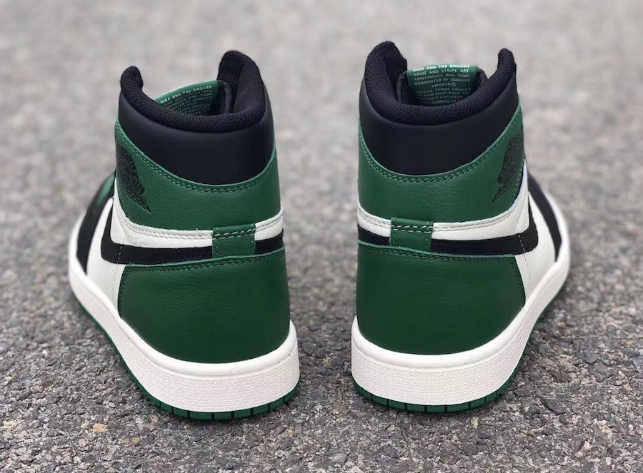 Nike スニーカー AIR JORDAN1 RETRO HIGH OG