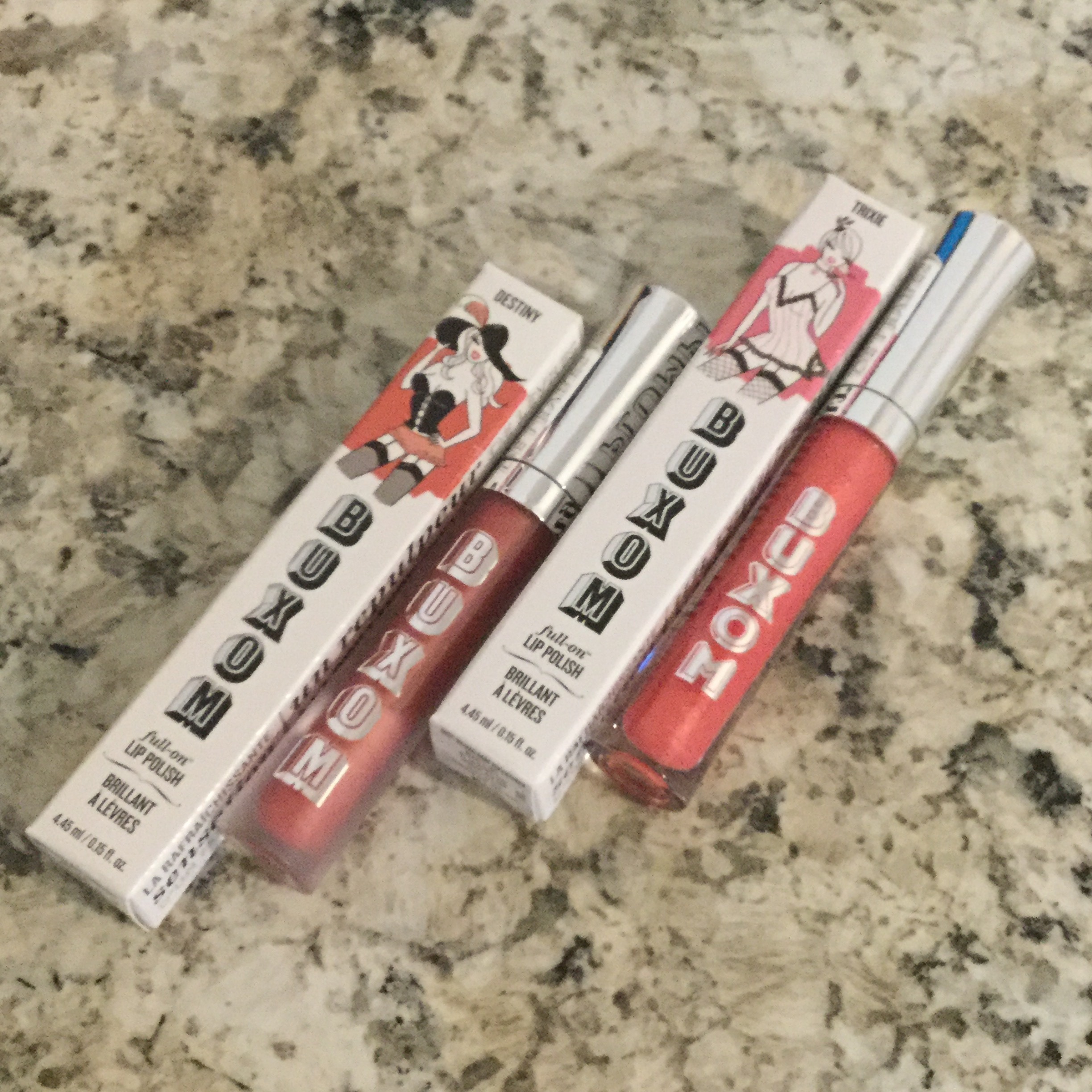 今ならほぼ即納! Buxom FULL-ON PLUMPING LIP POLISH お好きな2本 リップグロス・口紅 今ならほぼ即納! Buxom FULL-ON PLUMPING LIP POLISH お好きな2本 リップグロス・口紅