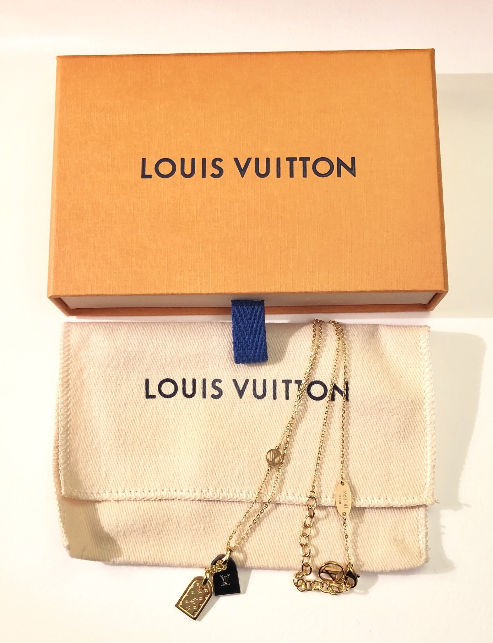 【Louis Vuitton】★ネックレス・ナノグラム