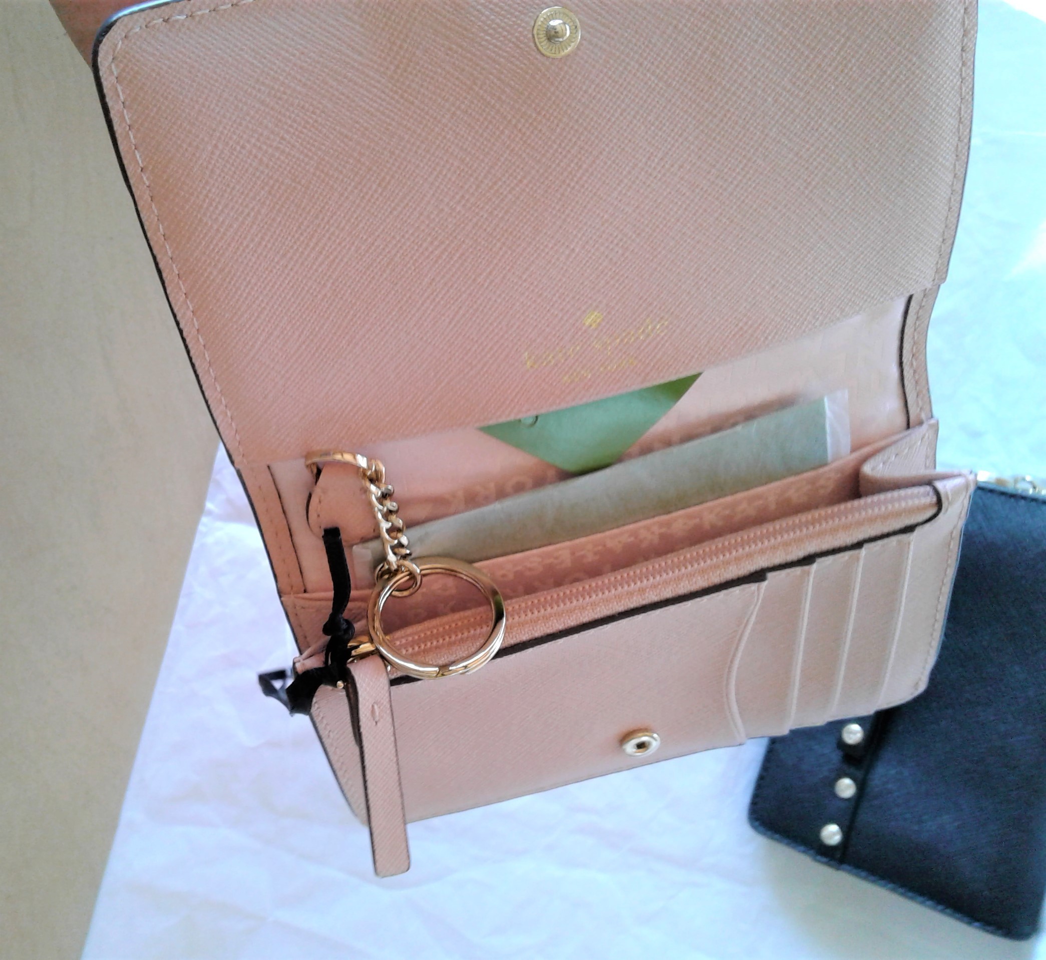 限定Sale★ STACY スリムで沢山入る財布・ジュエル飾り 限定Sale☆ ミニ STACY スリムで沢山入る財布・ジュエル飾り
