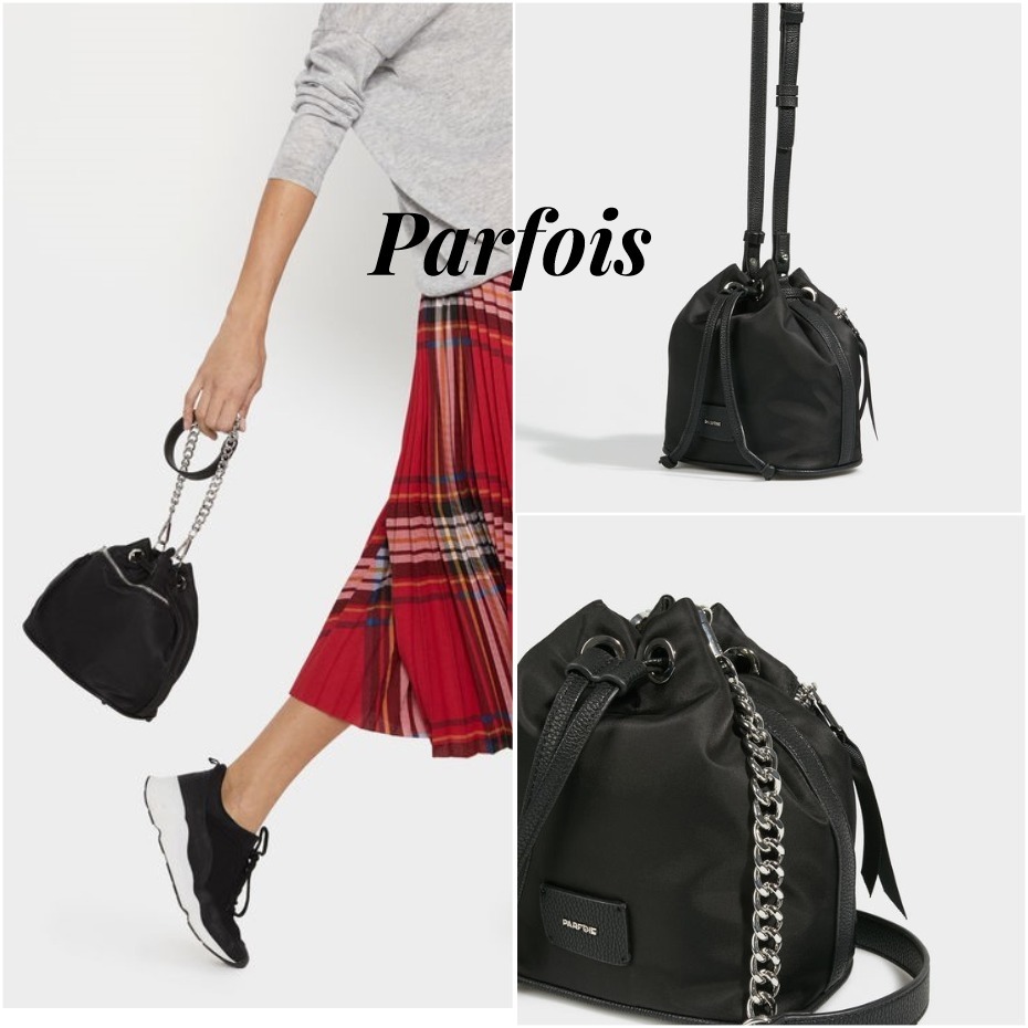 ポルトガルParfois★気軽にお出かけ 素敵ナイロン巾着ショルダー