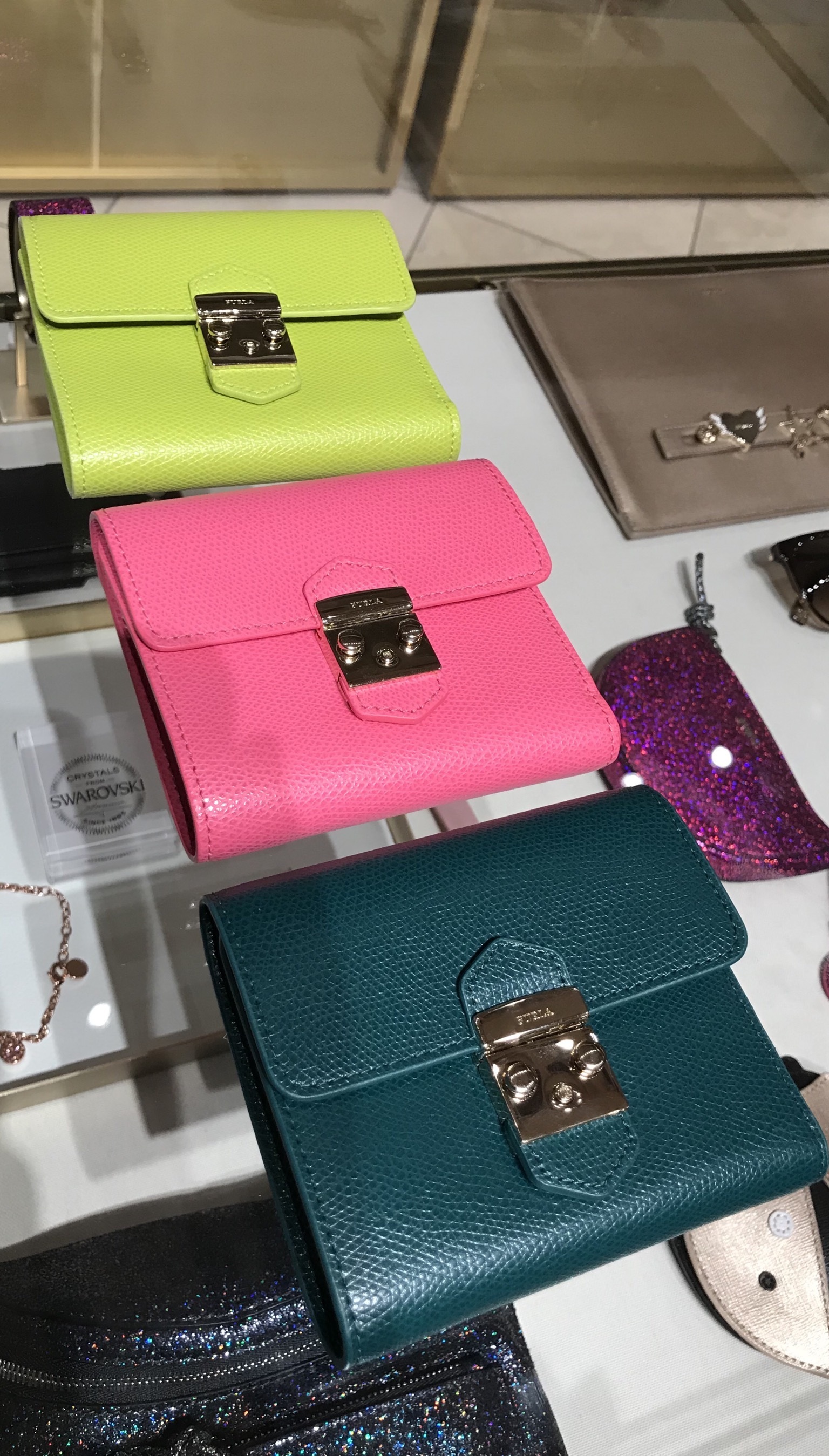 SALE!!【FURLA】METROPOLIS♪三つ折り財布♪3カラー♪