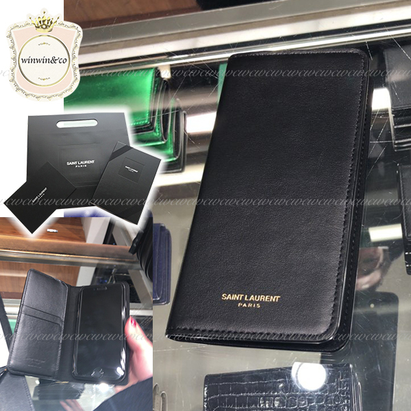 【国内発送】Saint Laurent◆ユニセックスに使えるスマホケース