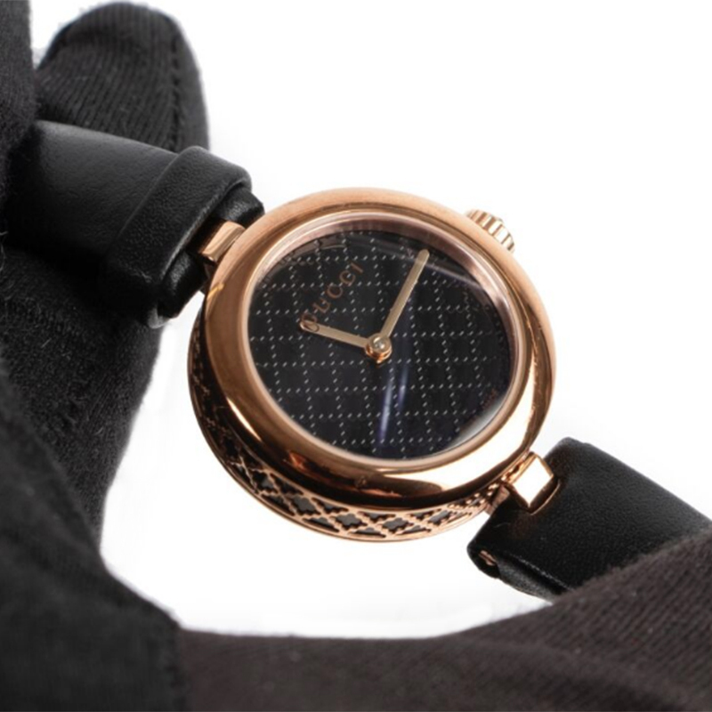 ★追跡番号+関税込★GUCCI DIAMANTISSIMA WATCH YA141401