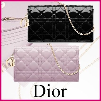 Dior LADY DIOR x クラッチバッグ(レディース)|新作を海外通販【BUYMA】 Dior LADY DIOR x クラッチバッグ(レディース)|新作を海外通販【BUYMA】