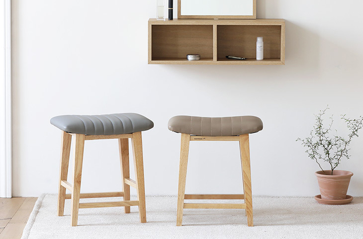 SILIT WOOD STOOL PU素材クッション 木製スツール