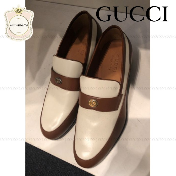 世界の SALE★GUCCI★メンズ バイカラーローファー★国内発送 靴・ブーツ・サンダルその他 世界の SALE★GUCCI★メンズ バイカラーローファー★国内発送 靴・ブーツ・サンダルその他
