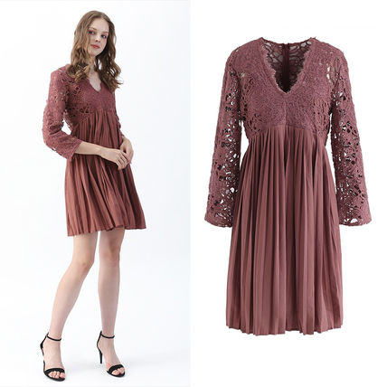 CHICWISH★レースプリーツマキシワンピース 2色☆ CHICWISH☆レースプリーツマキシワンピース 2色☆ (Chicwish