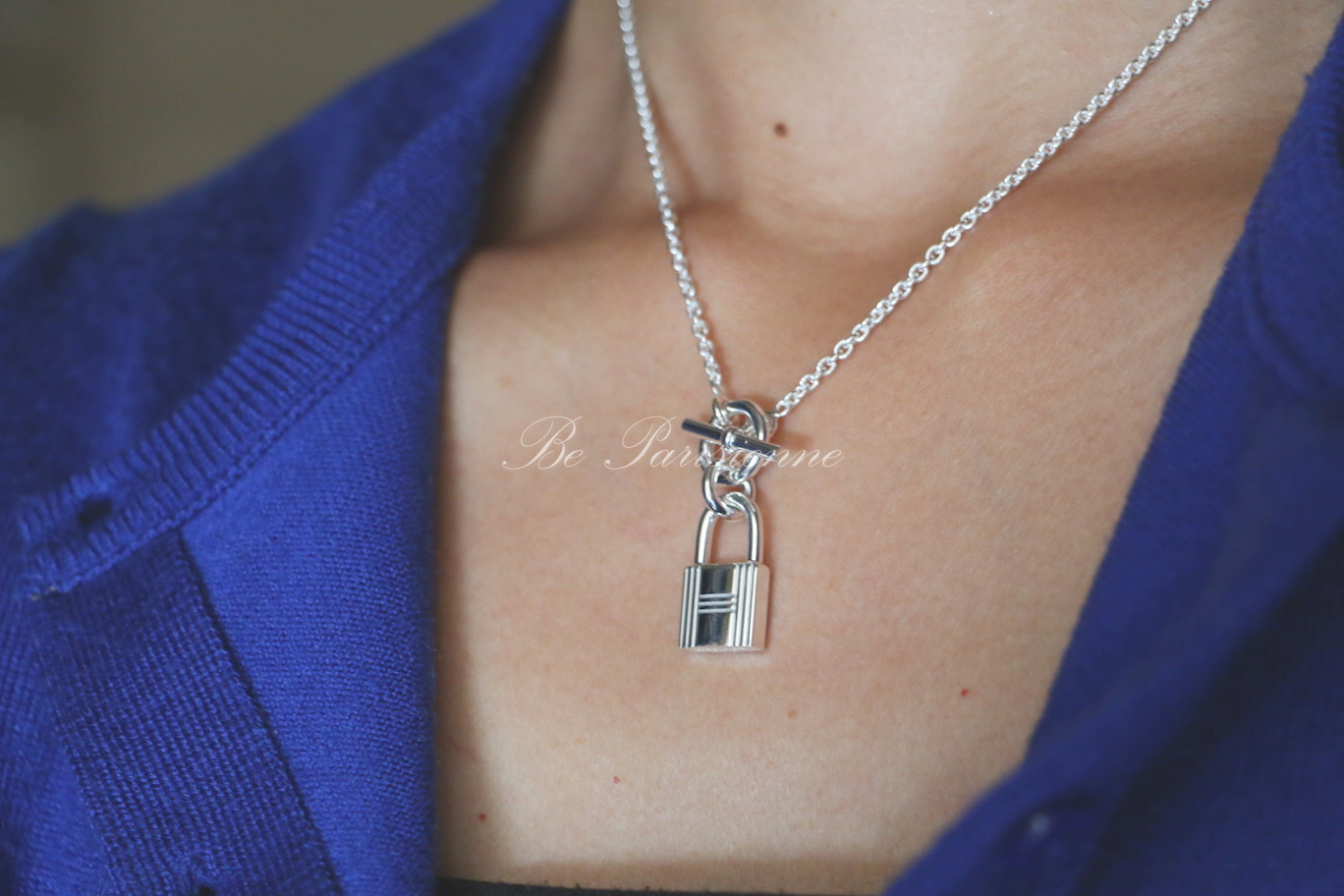 エルメス【HERMES】エレガント ペンダント カデナ・ケリー 上品 エルメス【HERMES】エレガント ペンダント カデナ・ケリー 上品