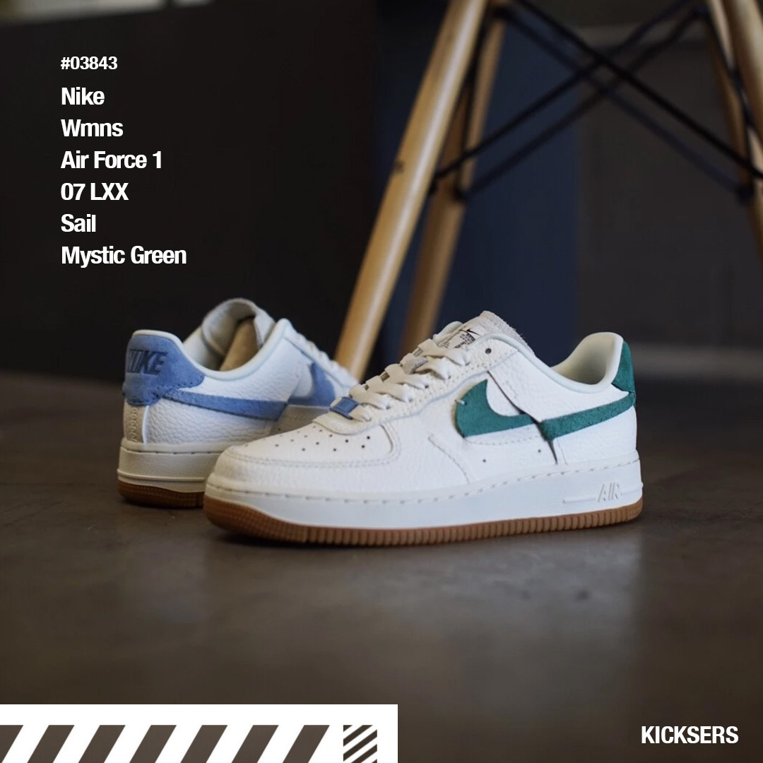 人気話題！Nike Wmns Air Force 1 07 LXX Sail Mystic Green
