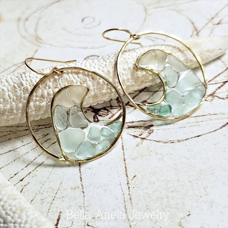 ウェーブ in circle シーグラス ピアス ハワイ BellaAnela #622