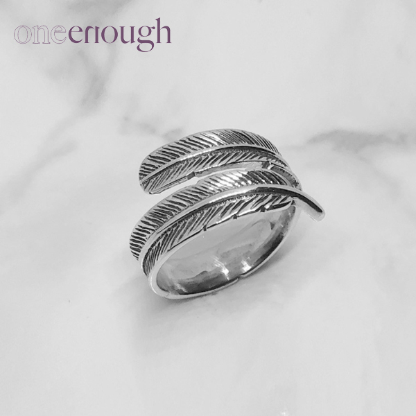 ☆韓国デザイナー☆ ONE ENOUGH Feather of Angel Ring-Silver