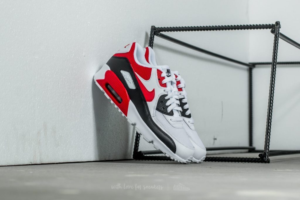 NIKEスニーカー AIR MAX AXIS グレー白黒赤 28.5cm新品 - メルカリ