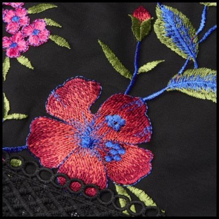 【新着】アイダンマトックス 黒x花柄刺繍カクテルミニドレス 新着】アイダンマトックス 黒x花柄刺繍カクテルミニドレス