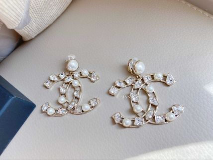 CHANEL(シャネル) イヤリング(レディース) - 海外通販のBUYMA