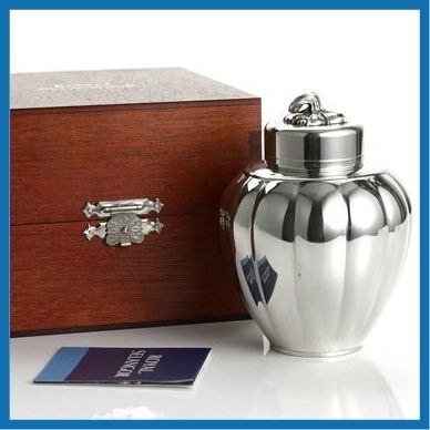 ROYAL SELANGOR Kitchen Storage & Organization Melon Tea Caddy in Wooden Gift Box