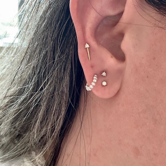 カリスマ人気【catbird】14K Baby Pearl Hoopピアス