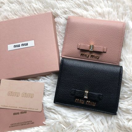 MiuMiu(ミュウミュウ) 折りたたみ財布(レディース) - 海外通販のBUYMA
