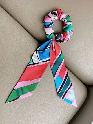 品質は非常に良い ♪人気♪HERMES BELLA シュシュです。 エルメス SCRUNCHIE ヘアアクセサリー シュシュ HERMES x ヘアアクセサリー(レディース)|新作を海外通販
