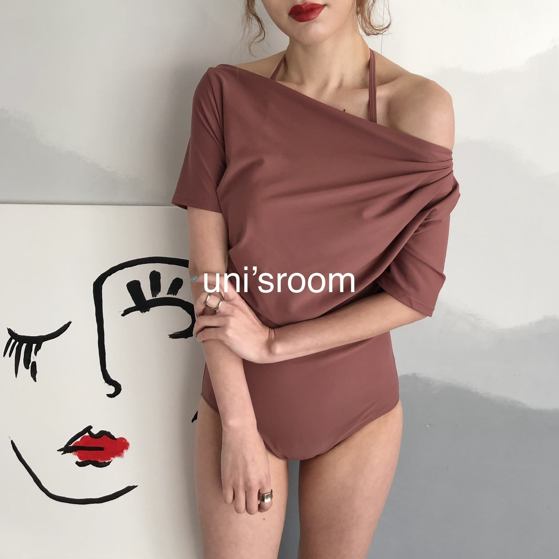 uni's room■お洋服感覚◎ワンショルダー 半袖ワンピース水着 DR