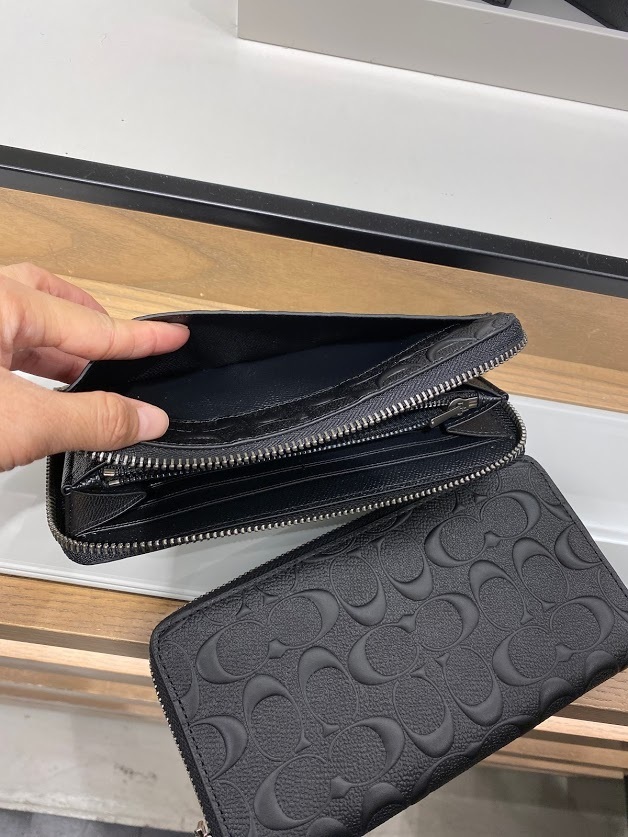Coach 2020 SS Accordion Wallet In Signature Leather (58113, F24667) Coach 2020 SS Accordion Wallet In Signature Leather (58113, F24667)