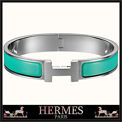 お礼や感謝伝えるプチギフト HERMES(エルメス) Clic HH エナメルブレスレット ★直営正規品★ ブレスレット お礼や感謝伝えるプチギフト HERMES(エルメス) Clic HH エナメルブレスレット ★直営正規品★ ブレスレット