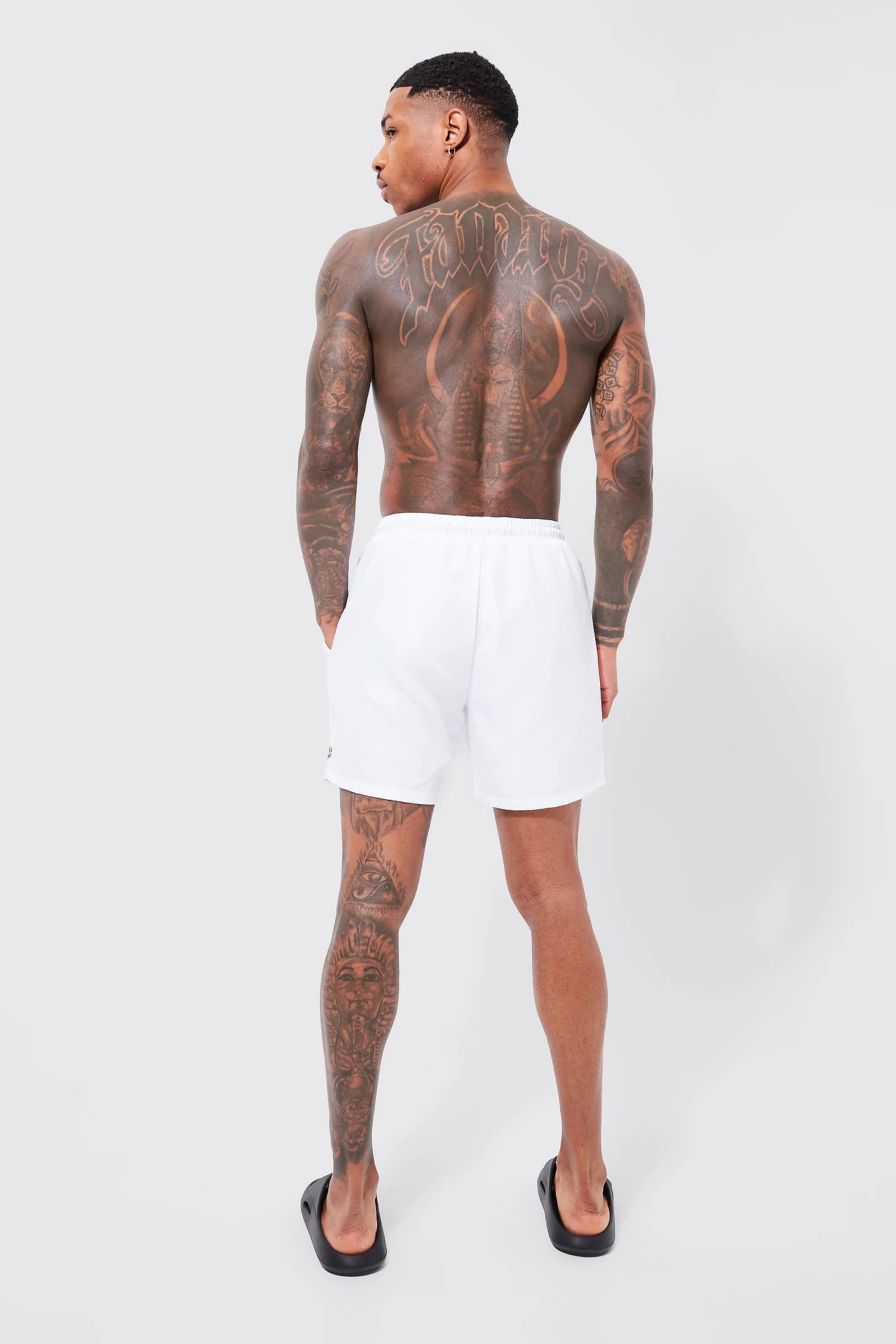 ◆ boohoo ◆ブランドロゴ入りミドル丈スイムショーツ 楽天市場】ブーフー boohoo Man Signature Mid length jersey