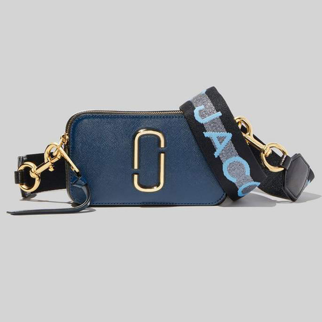 【MARC JACOBS】 SNAPSHOT LOGO STRAP SMALL CAMERA BAG