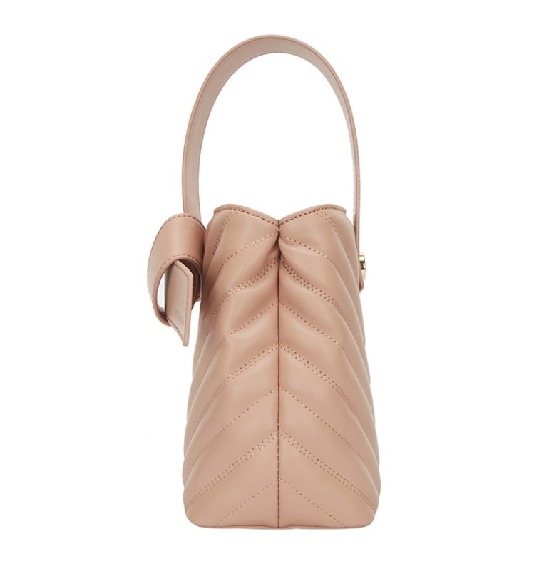 【OSTKAKA】送料・関税込★Lycka Mini Quilting ☆送料・関税込☆OSTKAKA☆MINI QUILTING BAG☆3色☆ (OSTKAKA