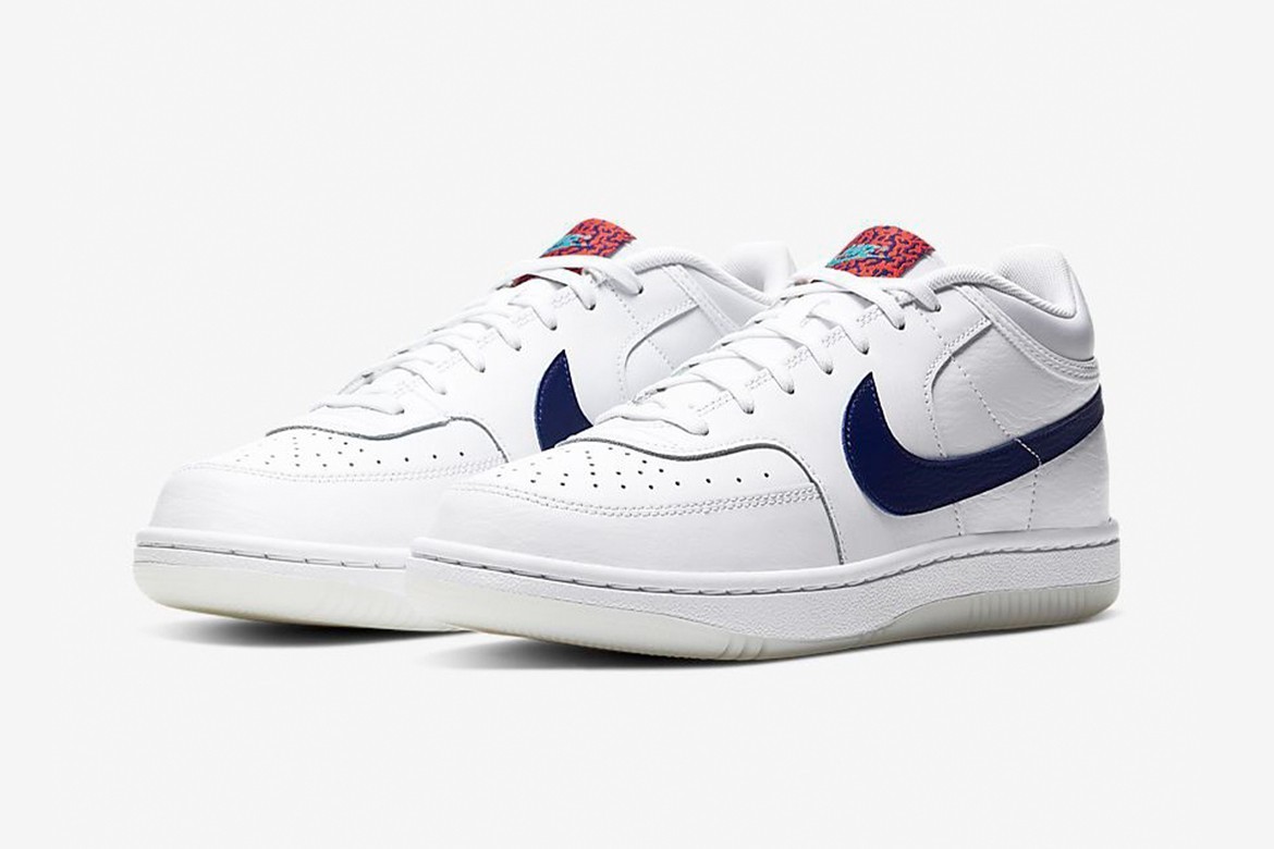★Nike ナイキ Sky Force 3/4 White Regency Purple