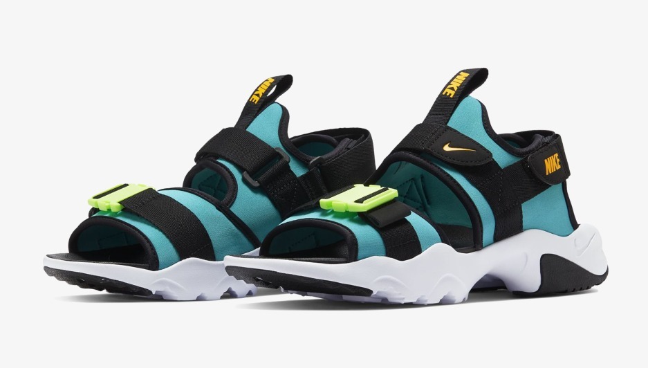 ★韓国の人気 ★Nike★CANYON SANDAL★サンダル★