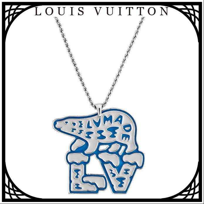LOUIS VUITTON ペンダント・LVマウンテン ベアー 国内直営店 ネックレス・チョーカー LOUIS VUITTON ペンダント・LVマウンテン ベアー 国内直営店 ネックレス・チョーカー
