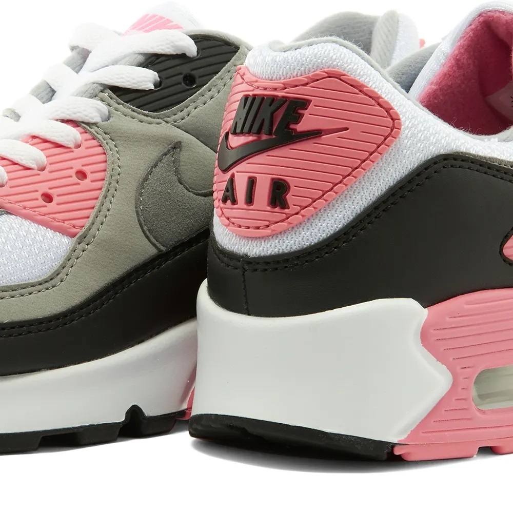 Nike キッズスニーカー 可愛い! ピンク!! 大人もOK!! Nike☆AIR MAX 90 Girls' Grade(5)